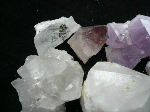 画像: 天然水晶共生石クラスタ　トルマリン、ファントム、緑廉石など共生　500g　004